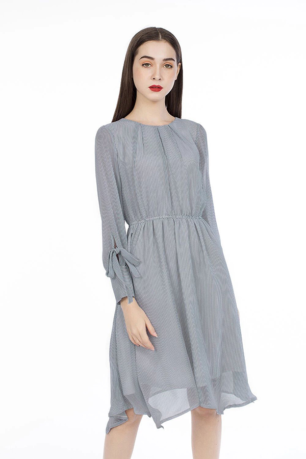 dam-xoe-dai-tay-phoi-no-1